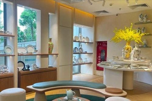Hà Nội chào đón Showroom Minh Long: Diện mạo mới, trải nghiệm mới