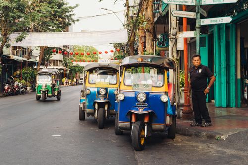 Thái Lan 'sale sập sàn' tìm khách du lịch sau mưa lũ