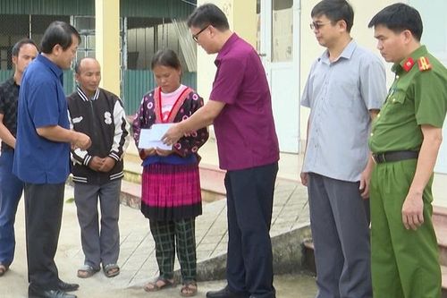 Điện Biên: Huyện Mường Chà hỗ trợ nạn nhân bị tai nạn giao thông