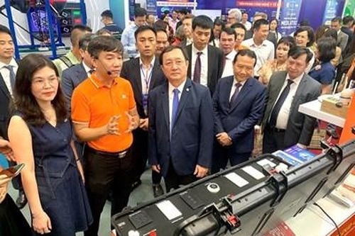 Hà Nội phấn đấu trở thành trung tâm đổi mới sáng tạo