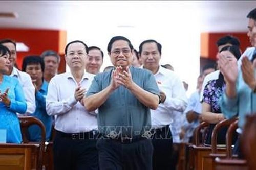 Thủ tướng Phạm Minh Chính tiếp xúc cử tri thành phố Cần Thơ