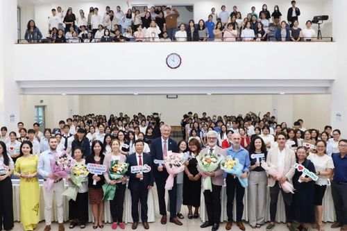 Giới thiệu cơ hội học bổng do chính phủ và các trường đại học Italia tài trợ đến sinh viên Đà Nẵng