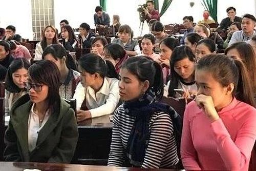 Phê bình phòng Nội vụ ở Đăk Lắk không tham mưu để 6 GV thắng kiện 'dài cổ' chờ bồi thường