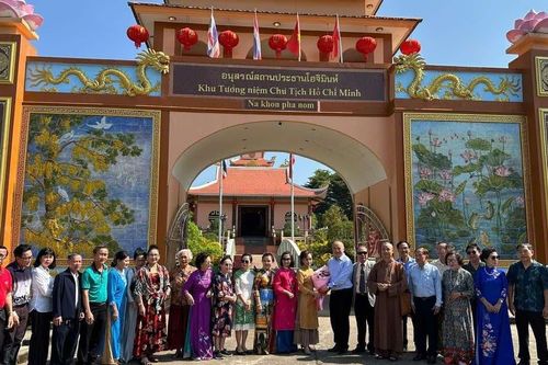 Tăng cường công tác về người Việt Nam ở nước ngoài tại vùng Đông Bắc Thái Lan