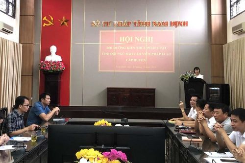 Sở Tư pháp tỉnh Nam Định bồi dưỡng kiến thức pháp luật Giao thông Đường bộ cho báo cáo viên cấp huyện