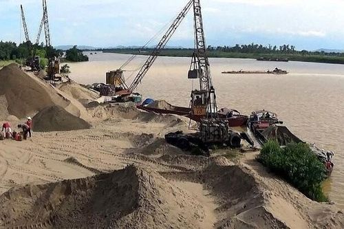 Công ty đấu giá Hợp danh Bắc Trung Nam bị hủy kết quả lựa chọn thực hiện gói thầu khai thác 3 mỏ cát