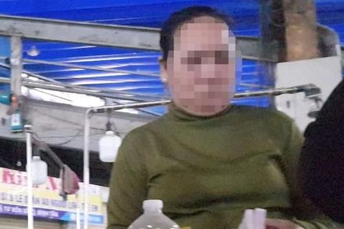 Bí mật đằng sau trẻ em ăn xin ở TPHCM: Người phụ nữ bí ẩn cung cấp vé số
