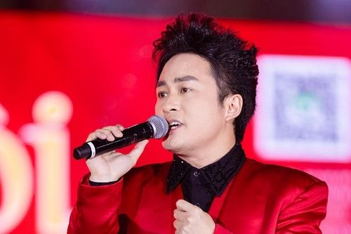 Ca sĩ Tùng Dương, Hòa Minzy hát show 'Hồi sinh', quyên góp được gần 2,4 tỷ đồng