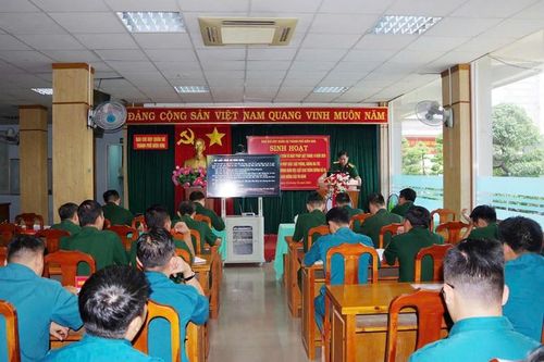VKS Quân sự Quân khu 7 phối hợp tuyên truyền, phổ biến, giáo dục pháp luật