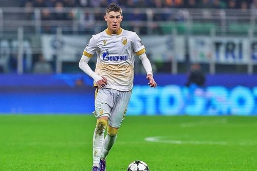 Liverpool gia nhập cuộc đua giành thần đồng 17 tuổi