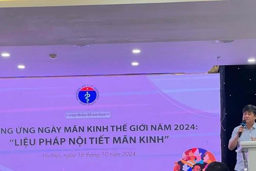 'Đang xây dựng hướng dẫn quốc gia chăm sóc sức khỏe phụ nữ tuổi tiền mãn kinh'