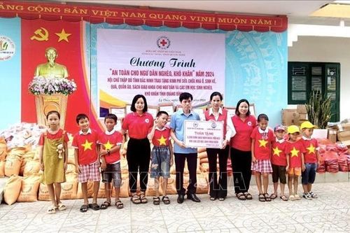 Hỗ trợ, xây dựng tương lai bền vững cho ngư dân