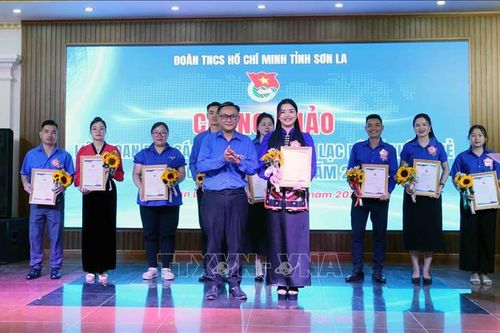 Củng cố đội ngũ báo cáo viên, thành viên câu lạc bộ 'Lý luận trẻ'