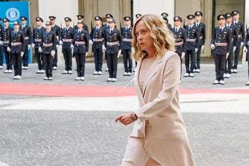 Thủ tướng Italy sẽ đích thân tới Lebanon, đưa ra một yêu cầu