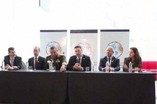Khai mạc Hội nghị Bộ trưởng Quốc phòng châu Mỹ tại Argentina