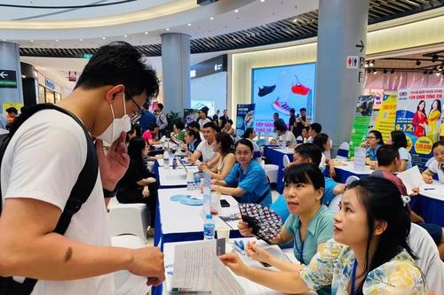Doanh nghiệp lớn chú trọng tuyển dụng lao động có trình độ chuyên môn kỹ thuật cao