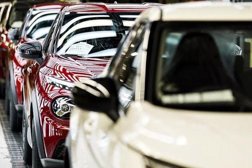 EU giữ nguyên thời hạn cấm bán ô tô chạy bằng xăng mới vào năm 2035