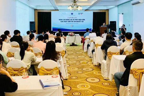 Phát hiện, can thiệp sớm giúp trẻ khuyết tật hòa nhập cộng đồng
