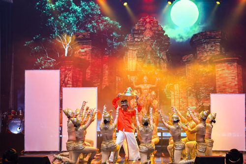 Bế mạc Liên hoan ca múa nhạc toàn quốc - 2024: Chương trình 'Hương Trầm tỏa sắc' của Đoàn ca múa nhạc Hải Đăng đạt Huy chương bạc