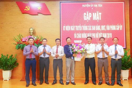 Đạ Tẻh: Gặp mặt kỷ niệm Ngày Truyền thống các Ban Đảng, Ủy ban Kiểm tra và Văn phòng cấp ủy