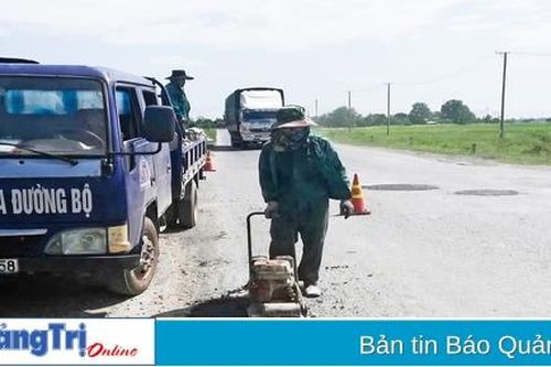 Tăng cường đảm bảo an toàn các công trình giao thông mùa mưa bão
