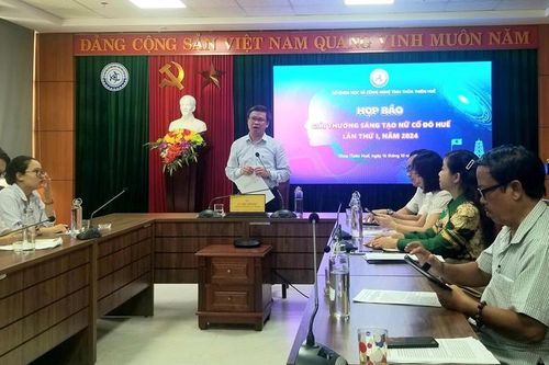 Họp báo thông tin Giải thưởng Sáng tạo nữ Cố đô Huế lần thứ nhất