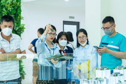 Tập đoàn Đất Xanh (DXG) chịu thêm áp lực từ quy định mới về 'bán nhà trên giấy'