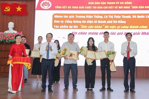 Đà Nẵng: 432 tác phẩm dự thi viết về mô hình 'Dân vận khéo'