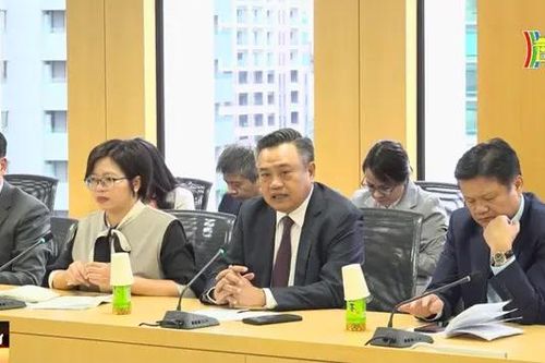 Hà Nội muốn nhân rộng mô hình 'lãnh đạo công, quản trị tư'