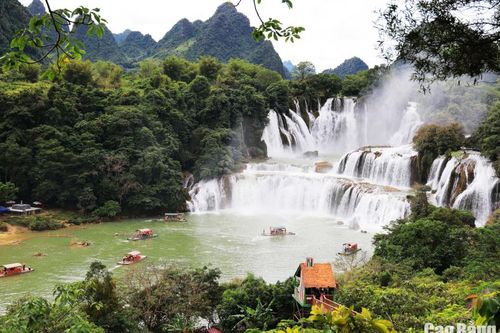 Khu cảnh quan thác Bản Giốc (Việt Nam) - Đức Thiên (Trung Quốc) chính thức vận hành