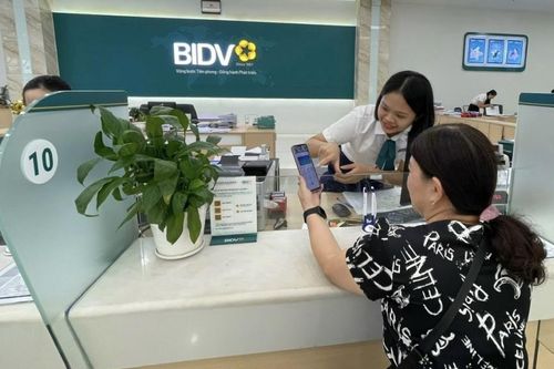 BIDV Cao Bằng hơn 60.000 khách hàng giao dịch các kênh thanh toán số