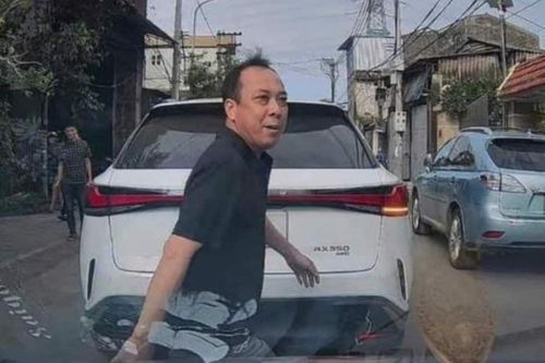 Tài xế taxi bị chặn đường, hành hung tại Bắc Ninh: Khởi tố 2 bị can