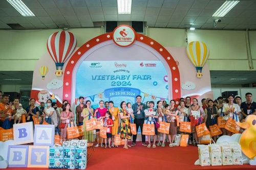 'Chuyên gia bỉm đêm' Gooby gây sự chú ý đặc biệt tại Triển lãm Vietbaby Fair 2024