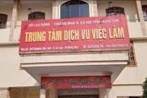 Hưng Yên: Khởi tố Giám đốc và 3 cán bộ Trung tâm dịch vụ việc làm