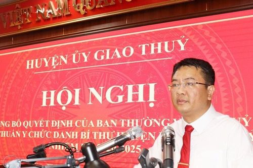 Nam Định: Chủ tịch huyện làm Bí thư huyện ven biển Giao Thủy