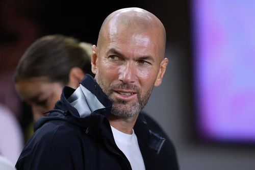 Bỏ lỡ Tuchel, MU đàm phán với Zidane