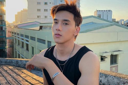 Phim Việt quay ở Mỹ thu 500 triệu đồng, nguy cơ lỗ nặng