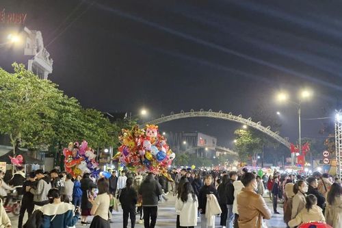 Nghệ An tổ chức 'Lễ hội du lịch và ẩm thực Sen'