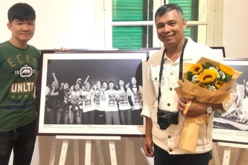 Triển lãm 'Hà Nội - Một thời để nhớ': Sự nồng ấm của người Hà Nội vẫn thế!