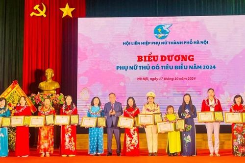 Vinh danh 10 phụ nữ Thủ đô tiêu biểu năm 2024