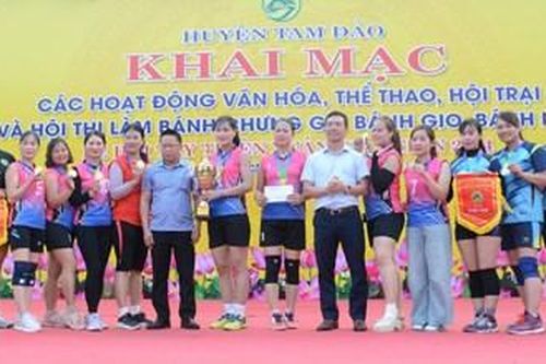 Sôi nổi phong trào bóng chuyền hơi ở Tam Đảo