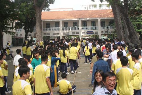 TPHCM: Xây dựng phương án cấm xe cơ giới lưu thông trong khu vực trường học