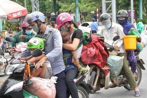 Số liệu đáng chú ý về người nhập cư tại TP HCM, Đồng Nai