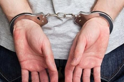 Bỏ trốn ra nước ngoài, kẻ chiếm đoạt tài sản lại tiếp tục gây án