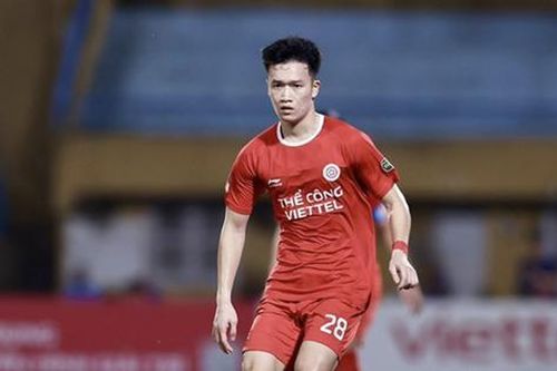 Hoàng Đức và cơn đau đầu của ông Kim Sang-sik
