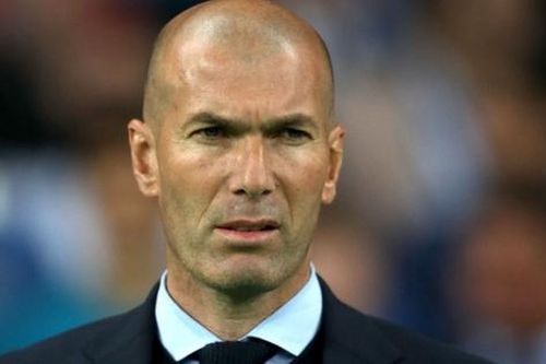 Zidane bí mật đàm phán với MU, Ten Hag đối diện nguy cơ 'mất ghế'