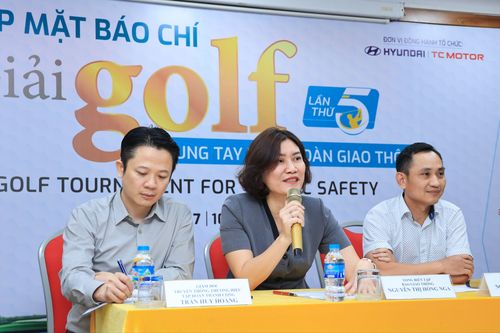 Hơn 200 golfer dự giải golf 'Chung tay vì an toàn giao thông'