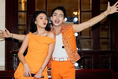 MONO bị Văn Mai Hương 'tra hỏi' đến cùng vì lấy đồ của đàn chị trong hậu trường?