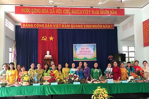 Hội Liên hiệp Phụ nữ xã Ninh Trung tổ chức hội thi 'Phụ nữ khéo tay hay làm'