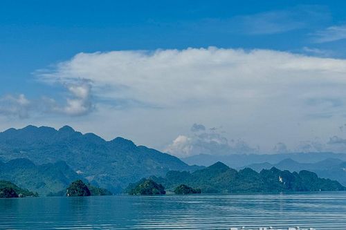Khu du lịch hồ Hòa Bình - điểm đến hấp dẫn